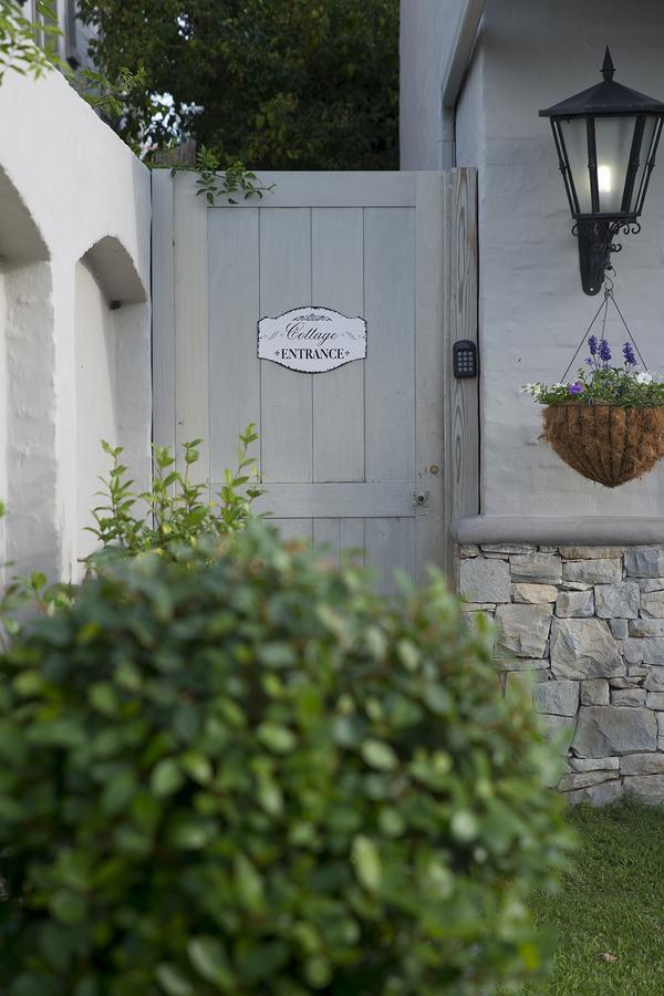 クニスナLa Maison Du Bonheurアパートメント エクステリア 写真